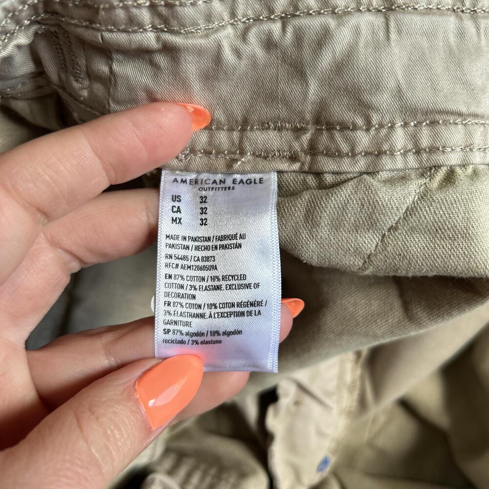 American Eagle Outfitters Cargo Shorts Mens 32 Beige Flex Adjustable Pockets - Picture 9 of 13